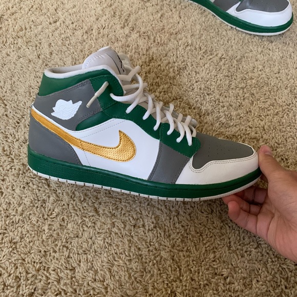 Jordan 1 - Picture 1 of 4